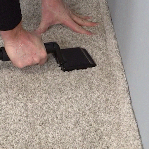 Carpet Knee Kicker