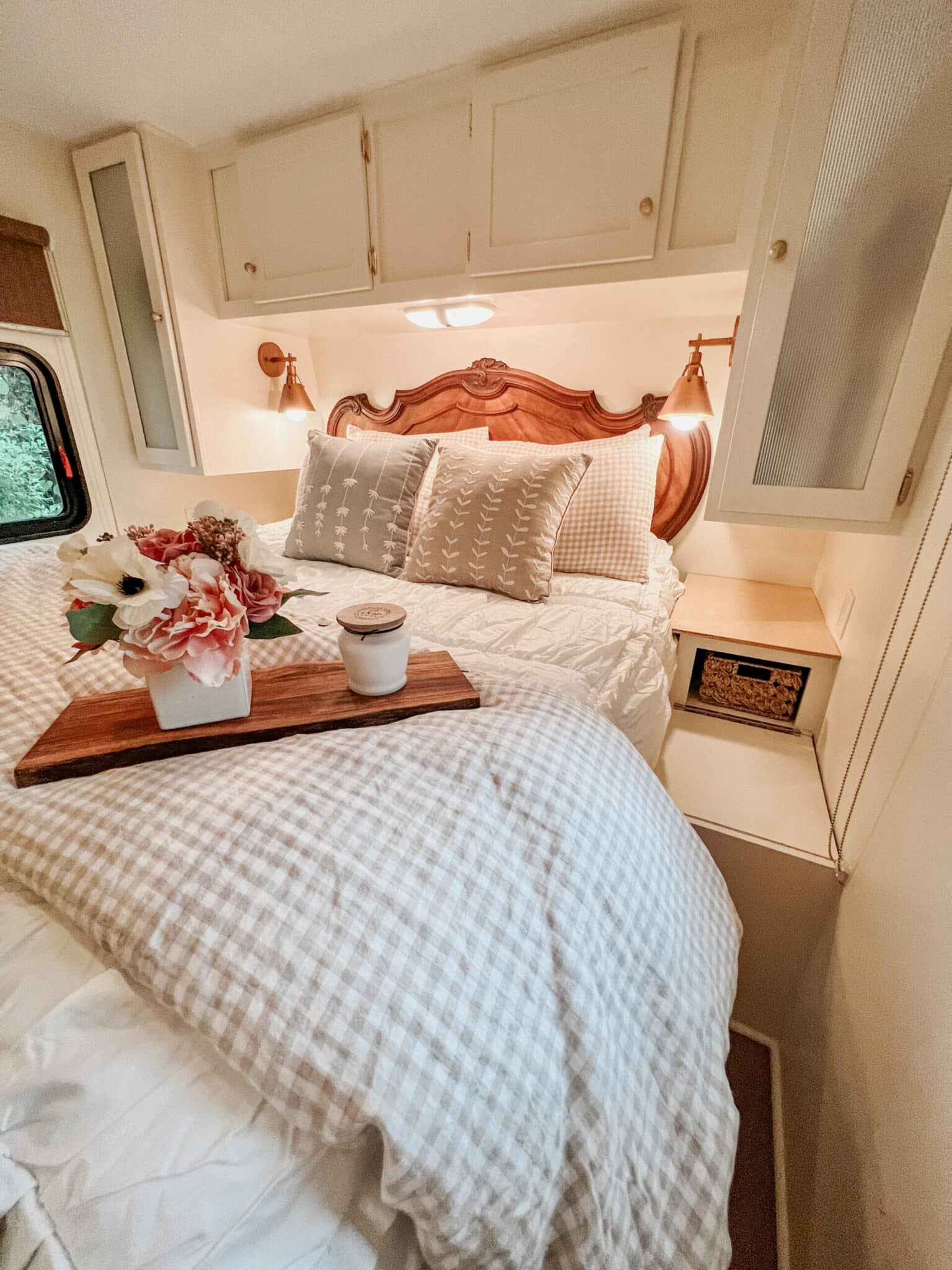 RV Interior - Bedroom